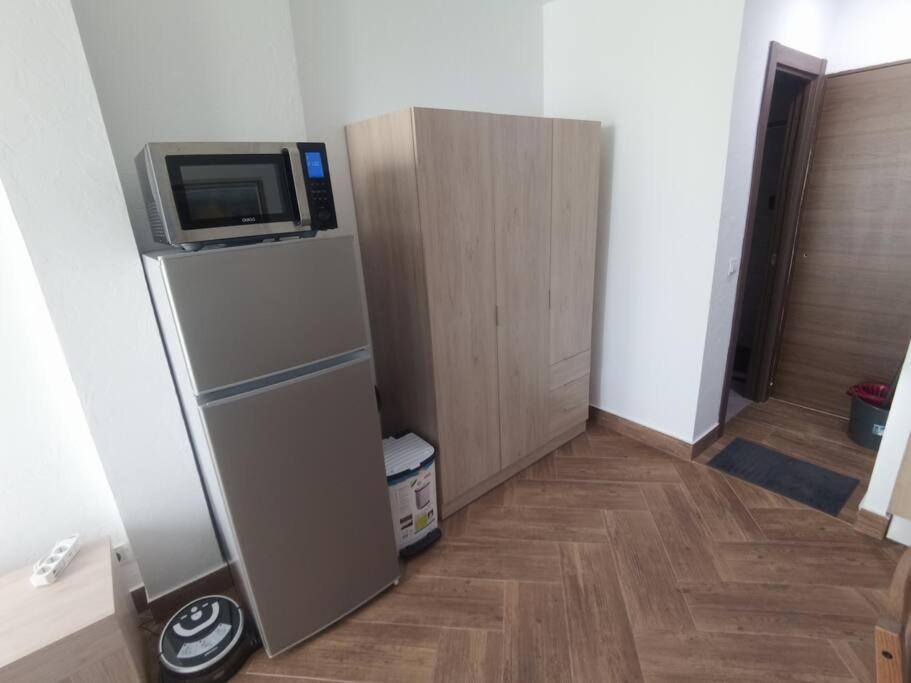 Mini Loft Apartment Becerril de la Sierra Bagian luar foto